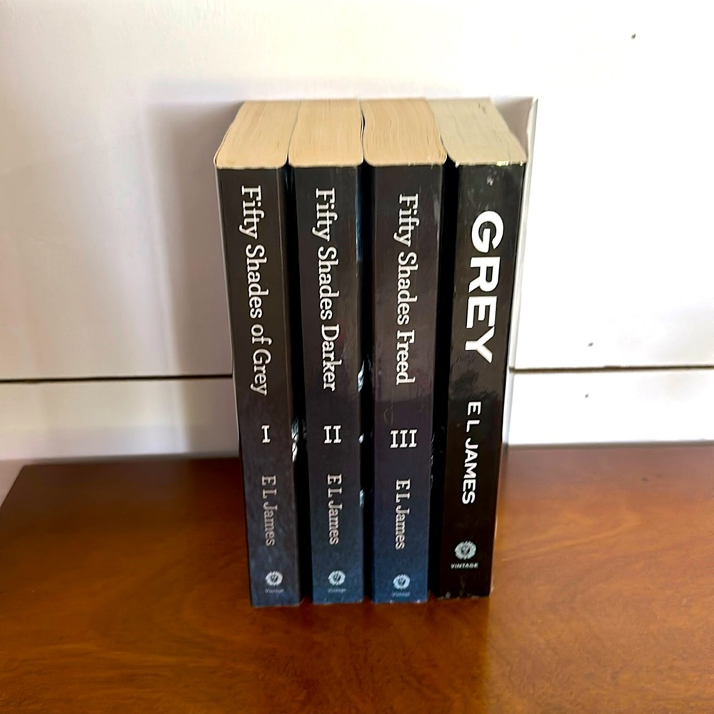 50 shades book collection